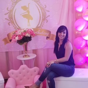 Meet your Posher, Rosy